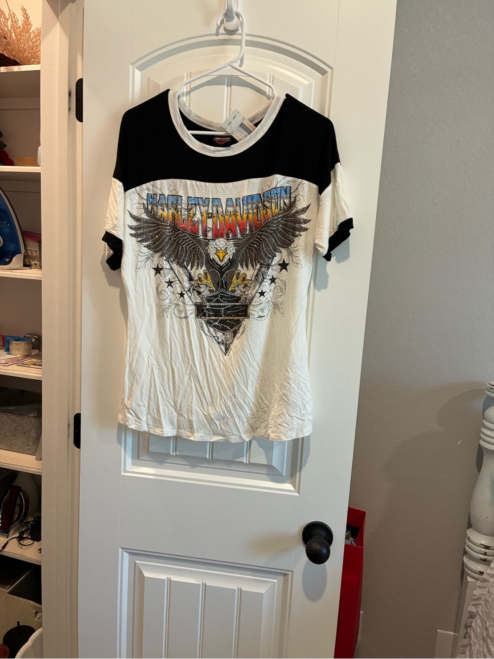 Harley-Davidson Black & White Graphic Tee for women’s